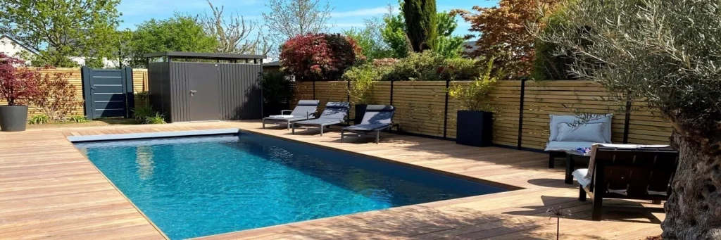 Piscine-construit